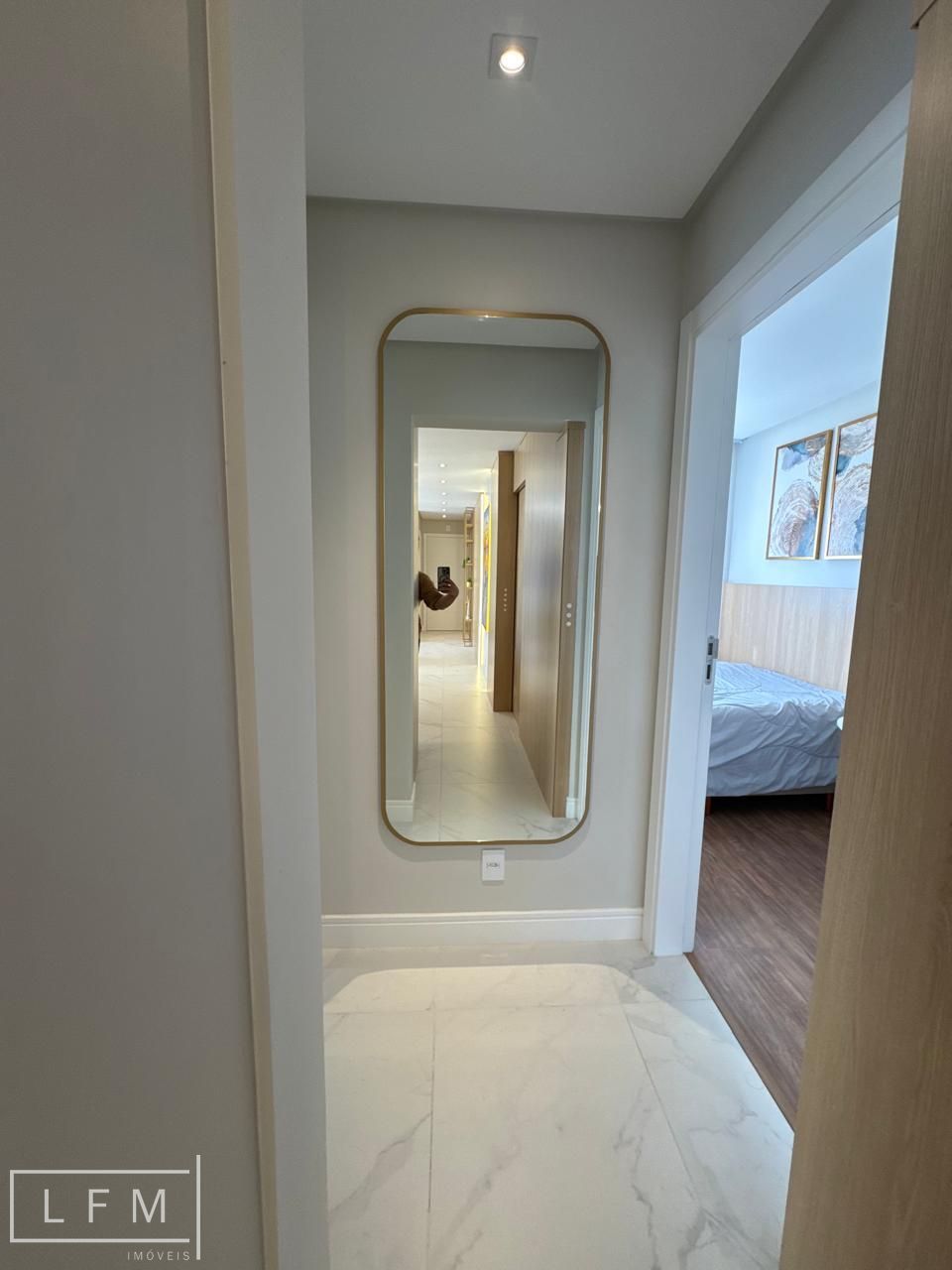 Apartamento frente em Balneário Piçarras SC