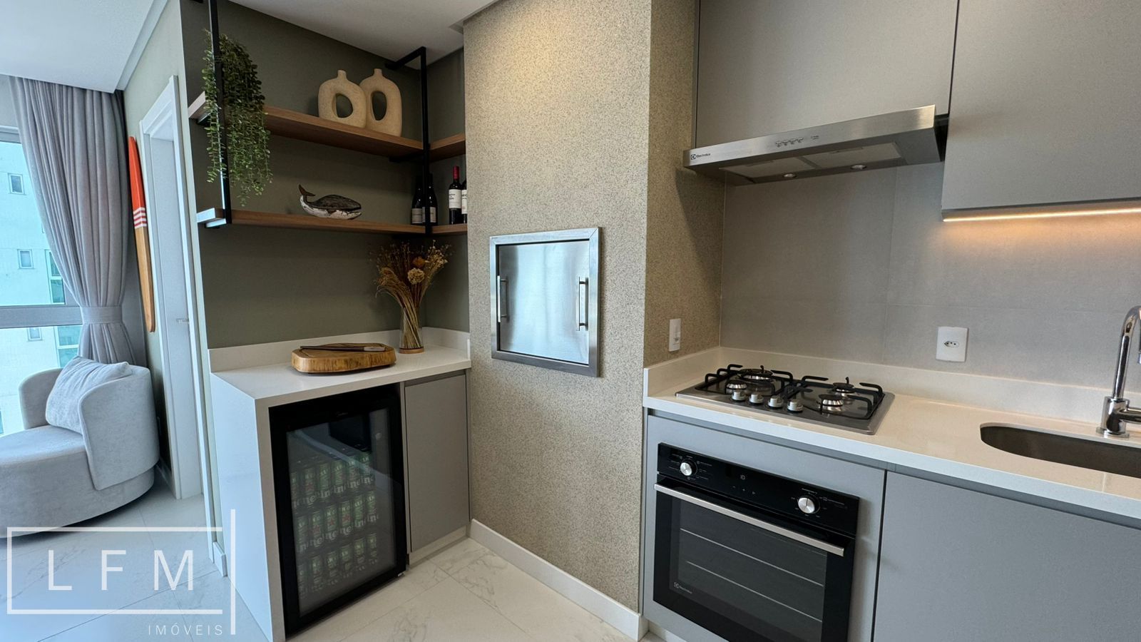 Apartamento frente mar finamente mobiliado Al Mare Beach Front