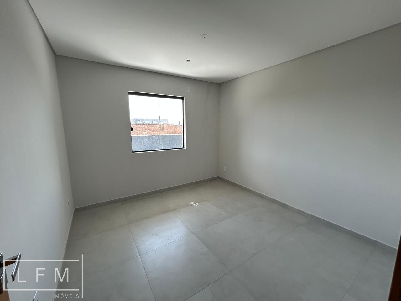 Sobrado pronto para morar em Joinville Sc