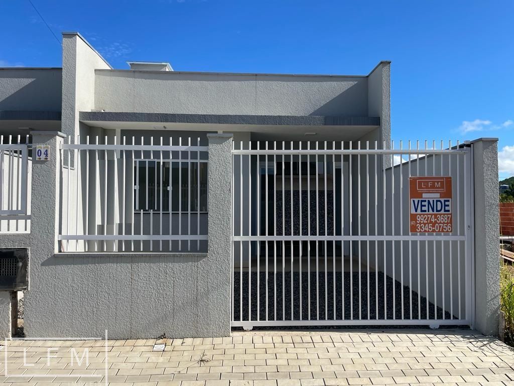 Casa à venda com 2 quartos, 53m² - Foto 2