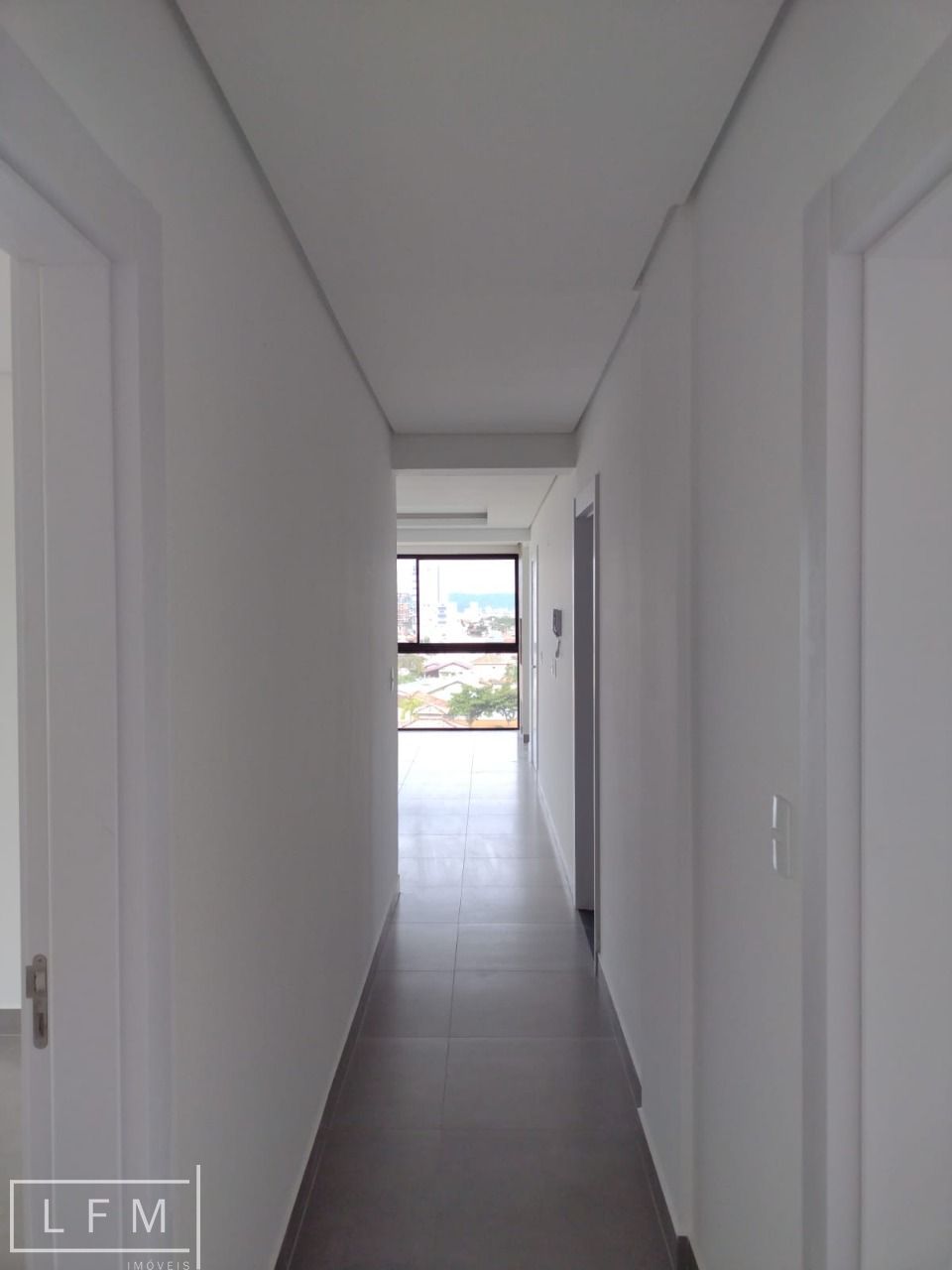 Apartamento à venda com 3 quartos, 125m² - Foto 17