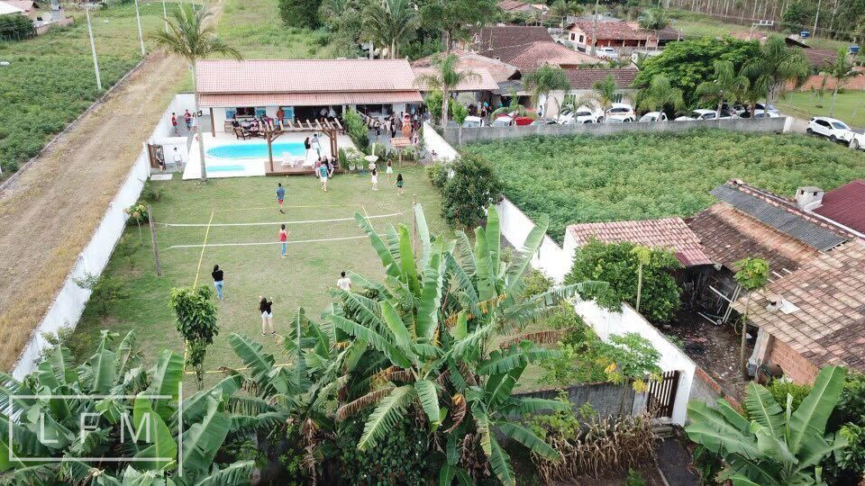 Lindo sitio em itapocu araquari