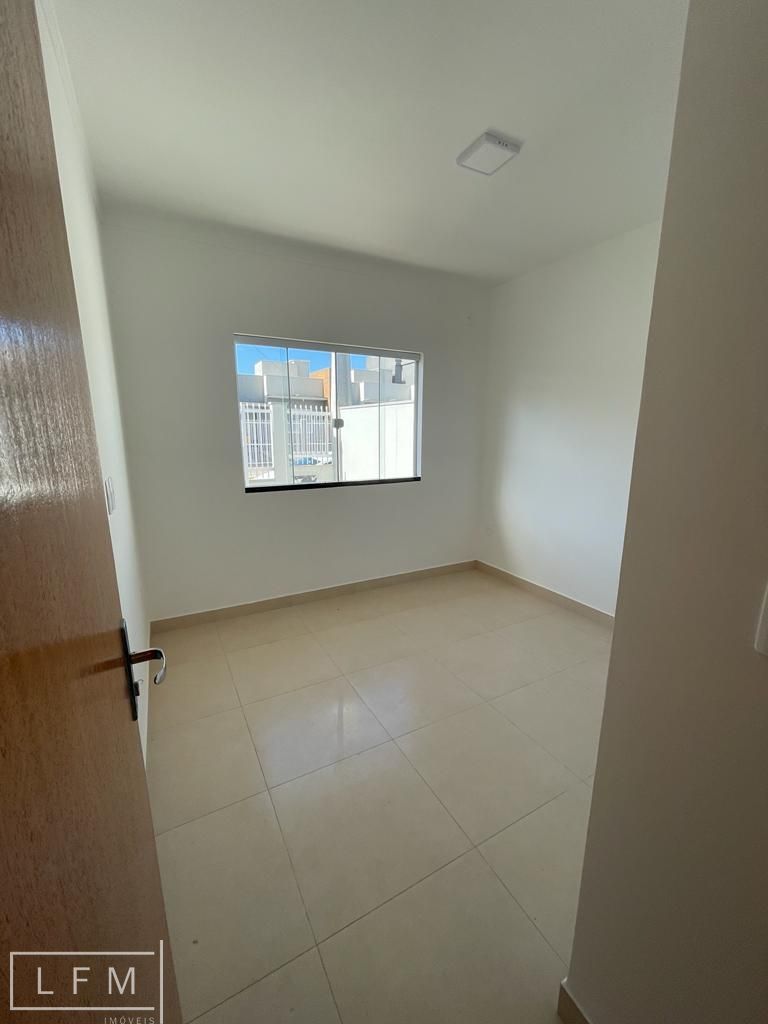 Casa à venda com 2 quartos, 53m² - Foto 7