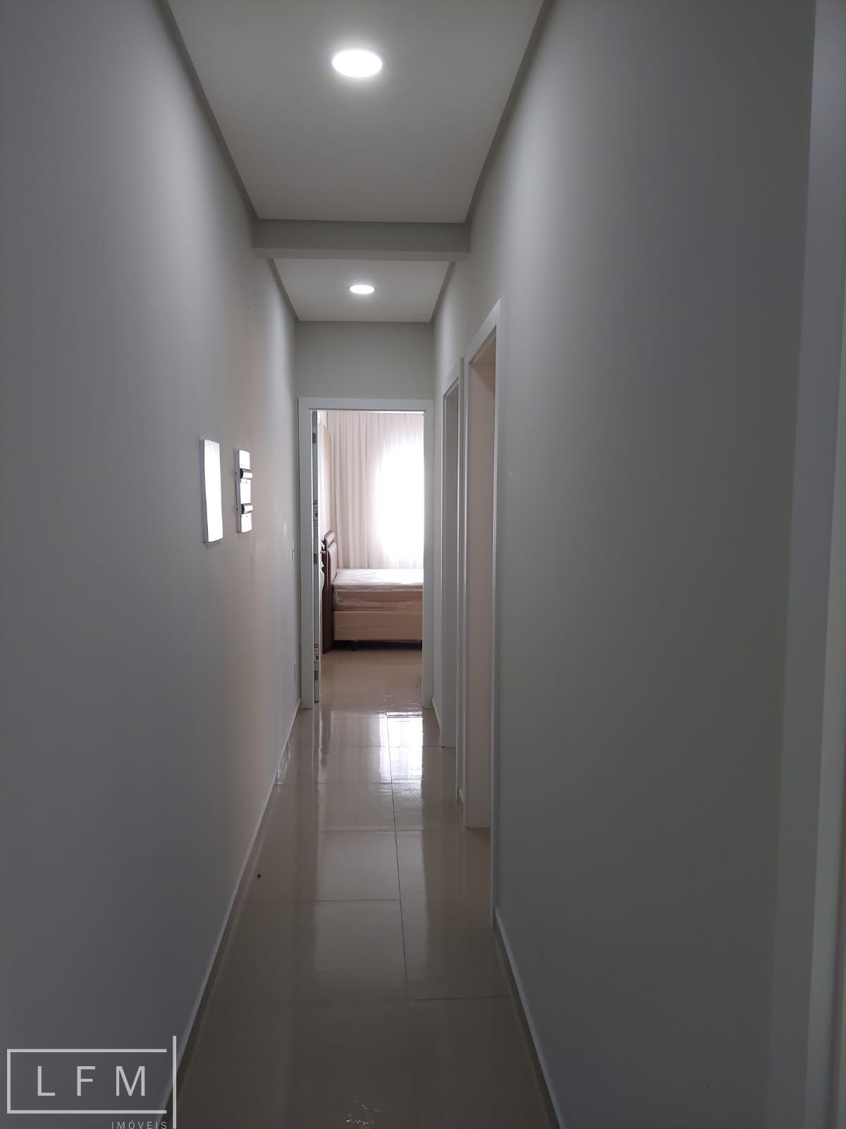 Apartamento à venda com 2 quartos, 83m² - Foto 5
