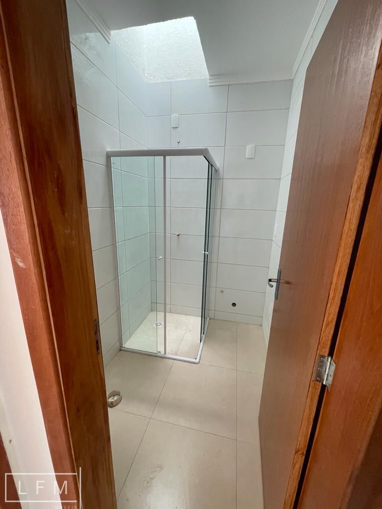 Casa à venda com 2 quartos, 53m² - Foto 10