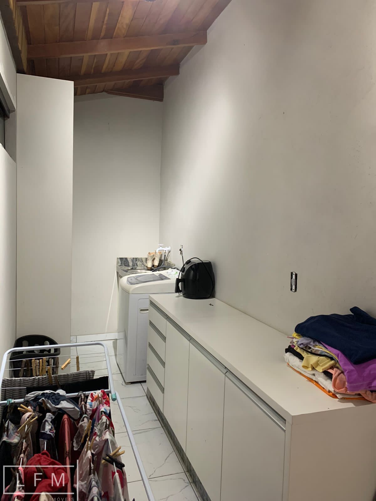 Sítio à venda com 3 quartos, 140m² - Foto 33
