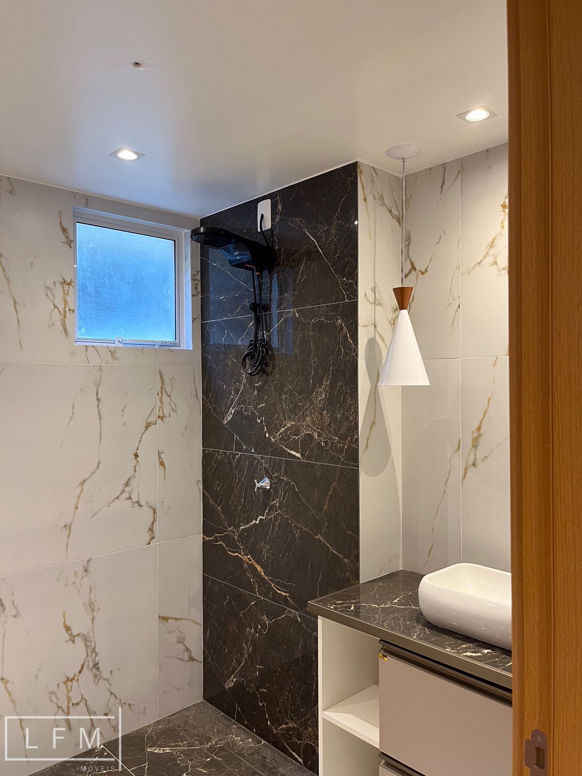 Apartamento mobiliado em home club em Barra Velha Sc