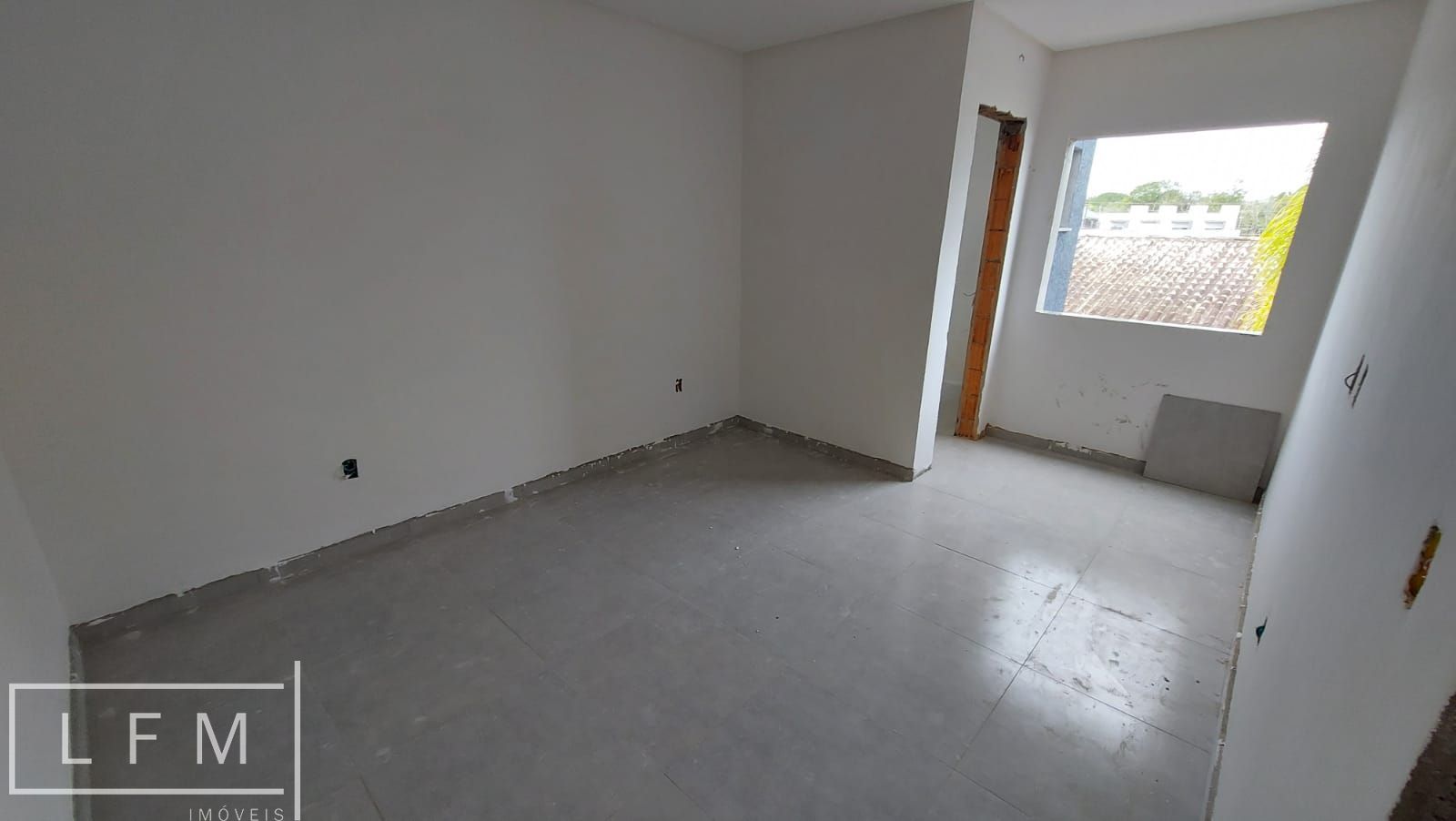 Apartamento com 2 Dormitórios à venda, 69 m² por R$ 369.000,00 Apartamento com 2 Dormitórios à venda, 69 m² por R$ 369.000,00