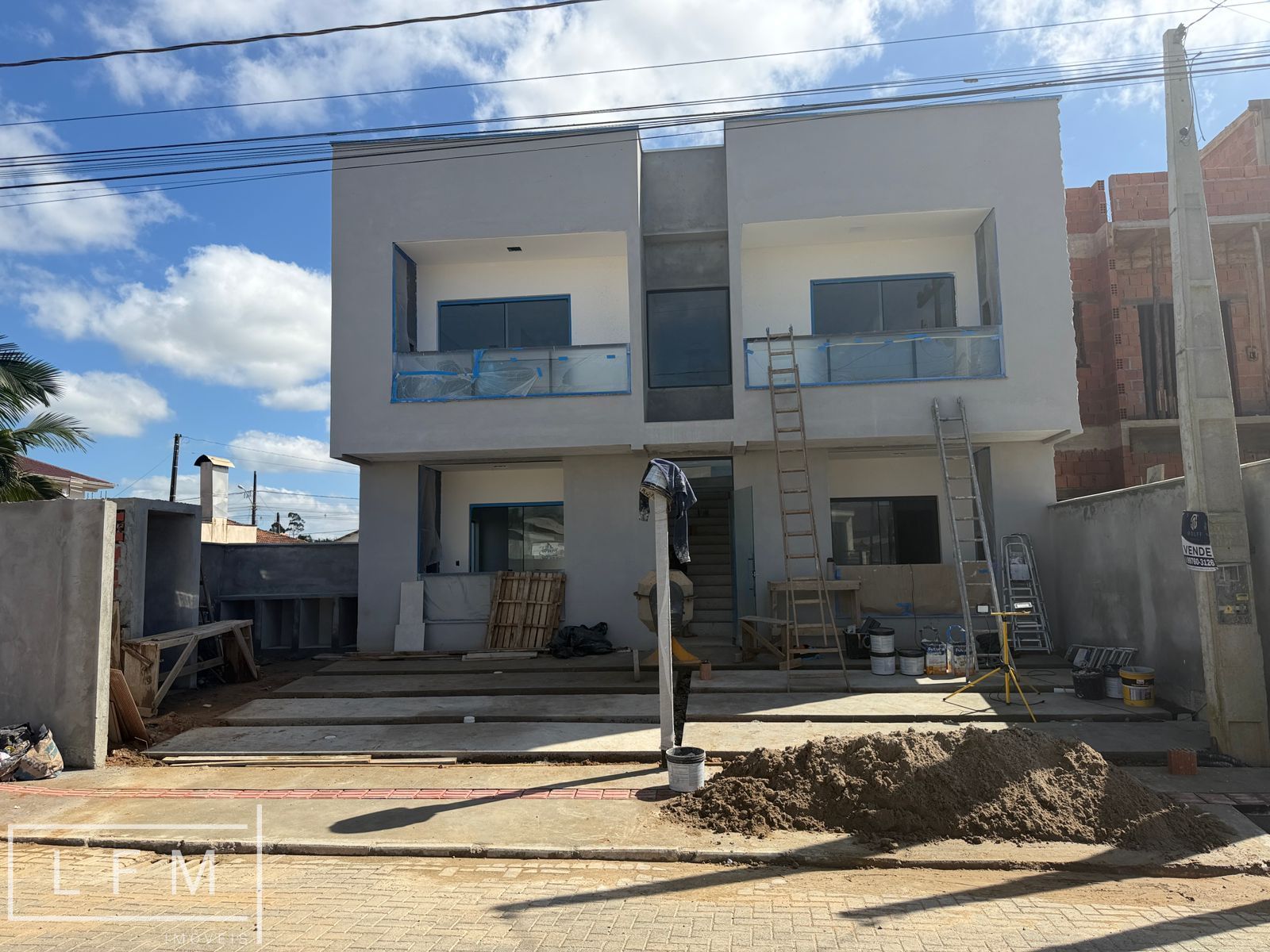 Apartamento em obras em Balneário Piçarras Sc