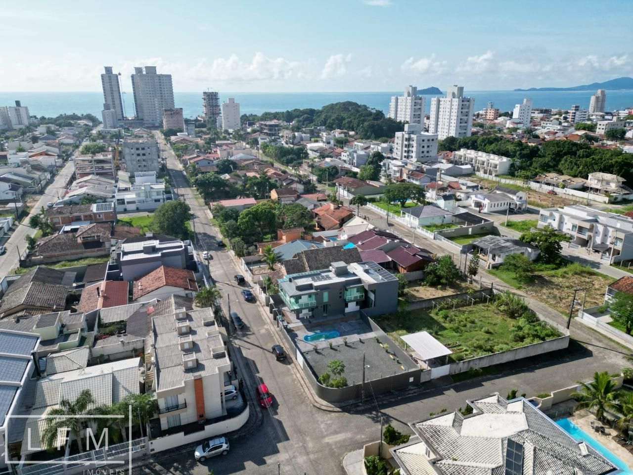 Casa, 4 quartos, 341 m² - Foto 27