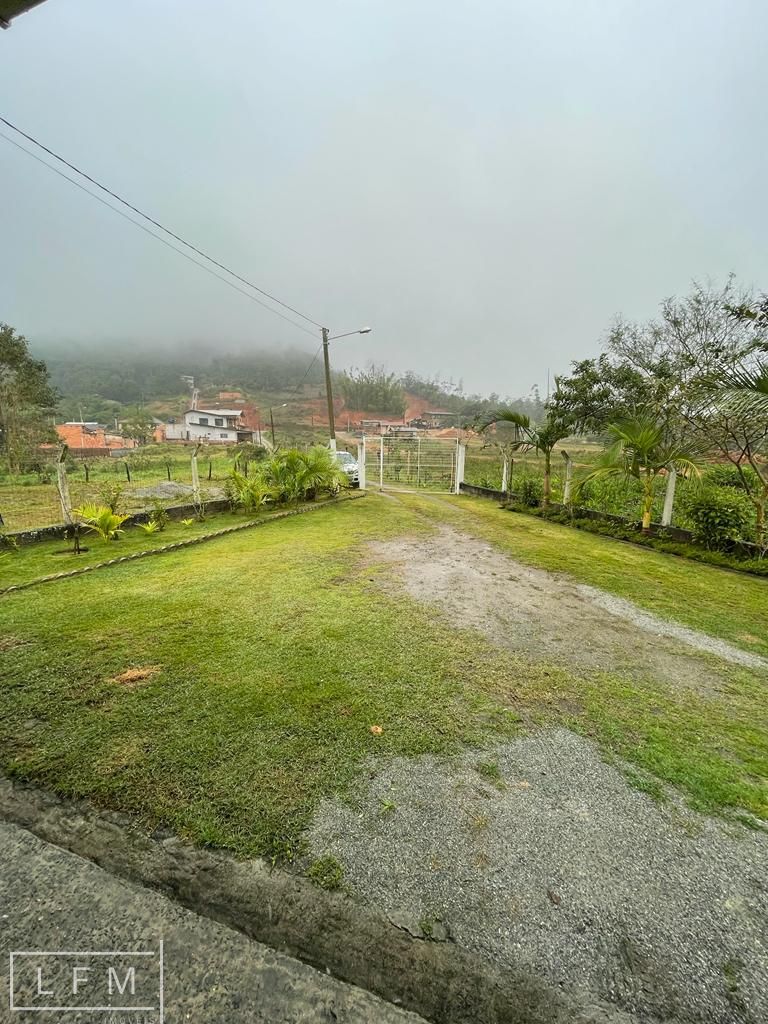 Chácara à venda com 3 quartos, 180m² - Foto 24