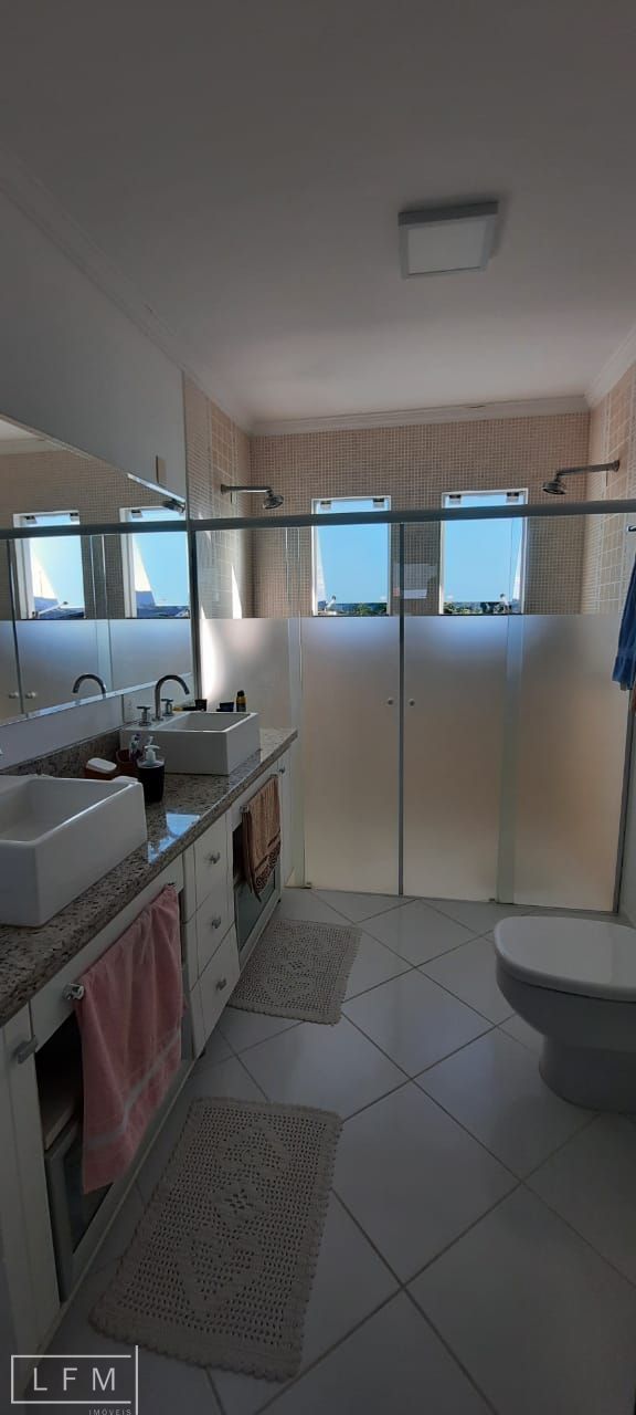 Casa, 3 quartos, 315 m² - Foto 24