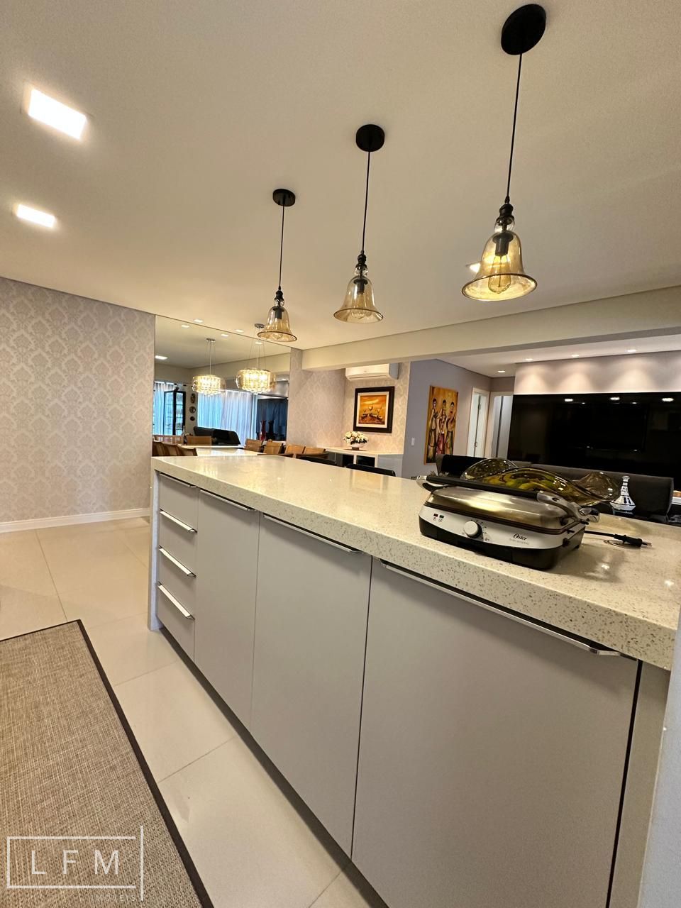 Apartamento mobiliado em home club