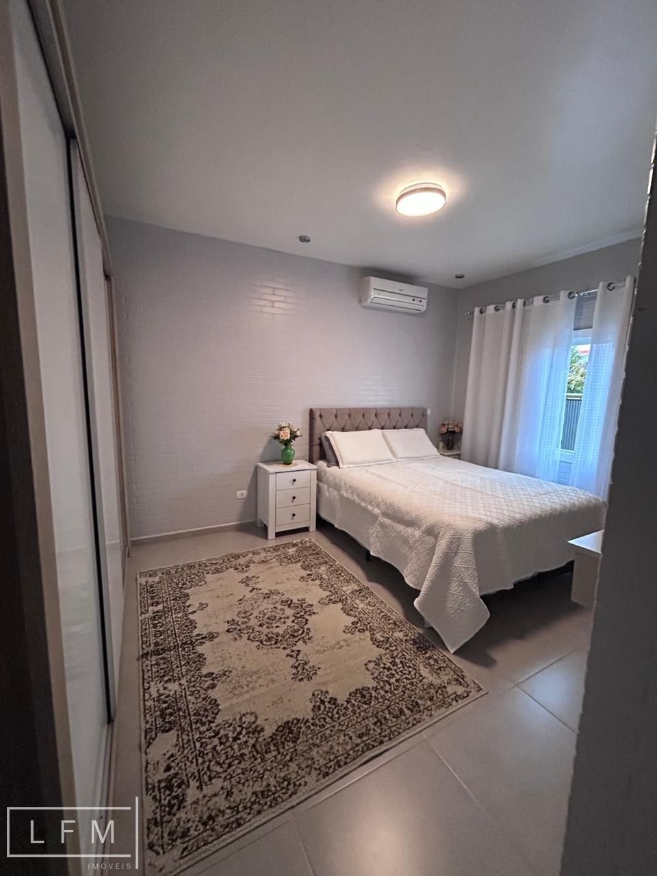 Casa, 3 quartos, 240 m² - Foto 29