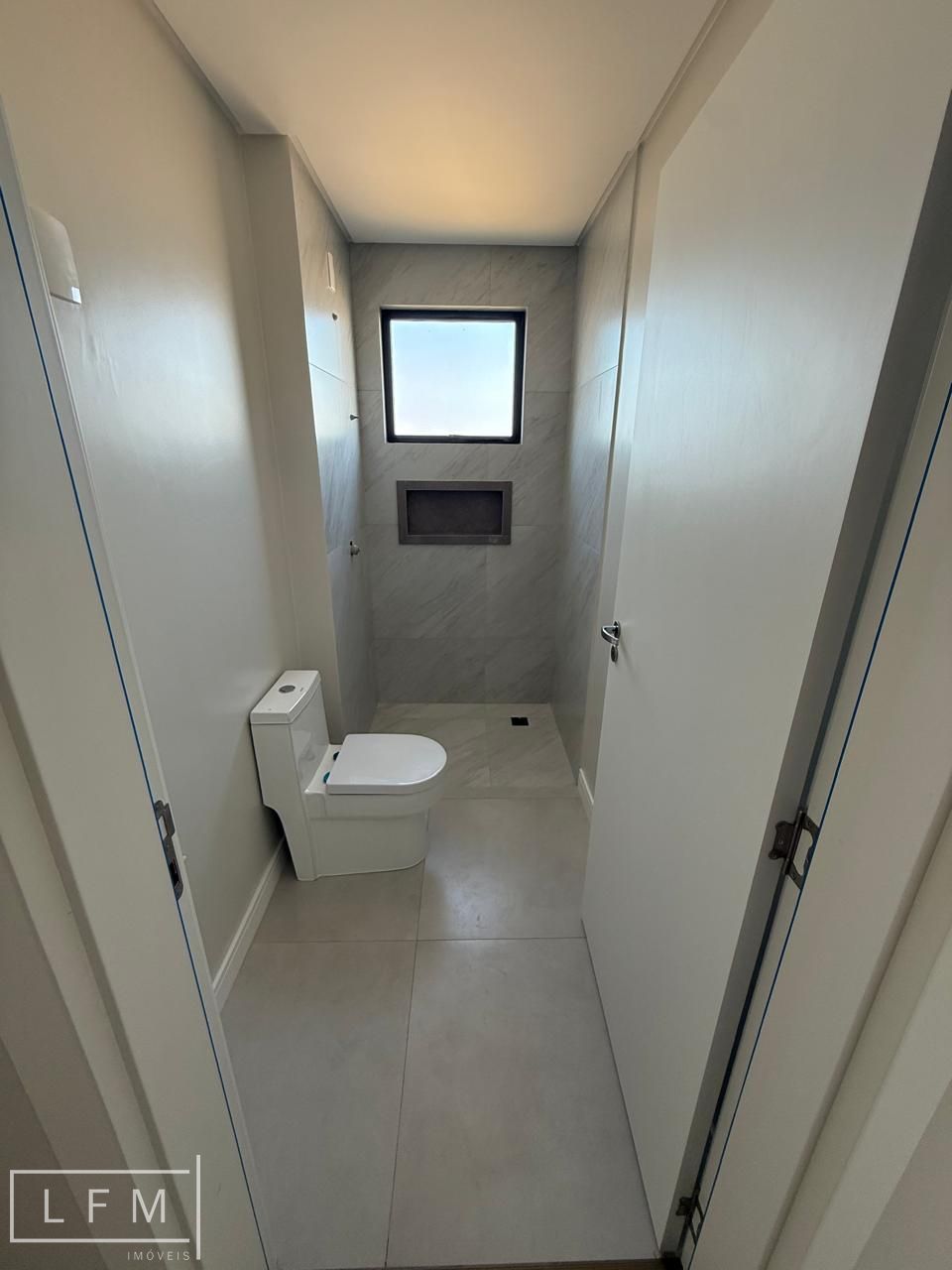 Apartamento novo com vista mar em Balneário Piçarras Sc