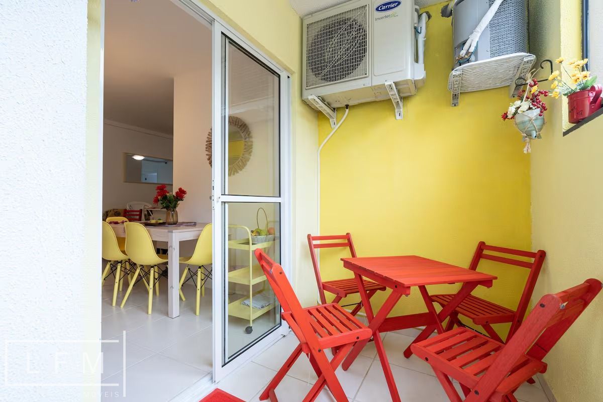 Apartamento mobiliado em home club santorini rogga