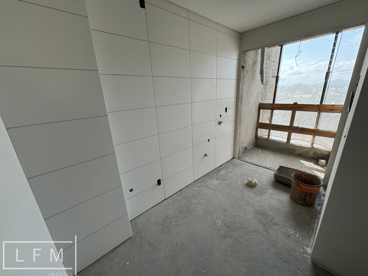 Apartamento à venda com 2 quartos, 78m² - Foto 28