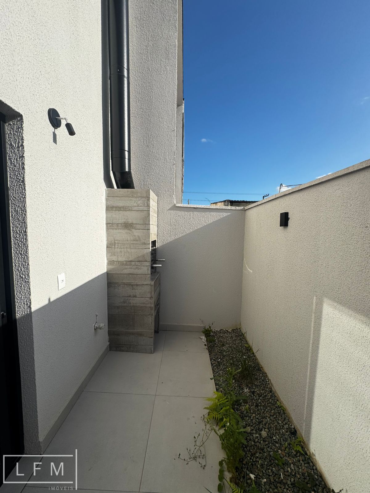 Sobrado pronto para morar alto padrão em Balneário Piçarras Sc