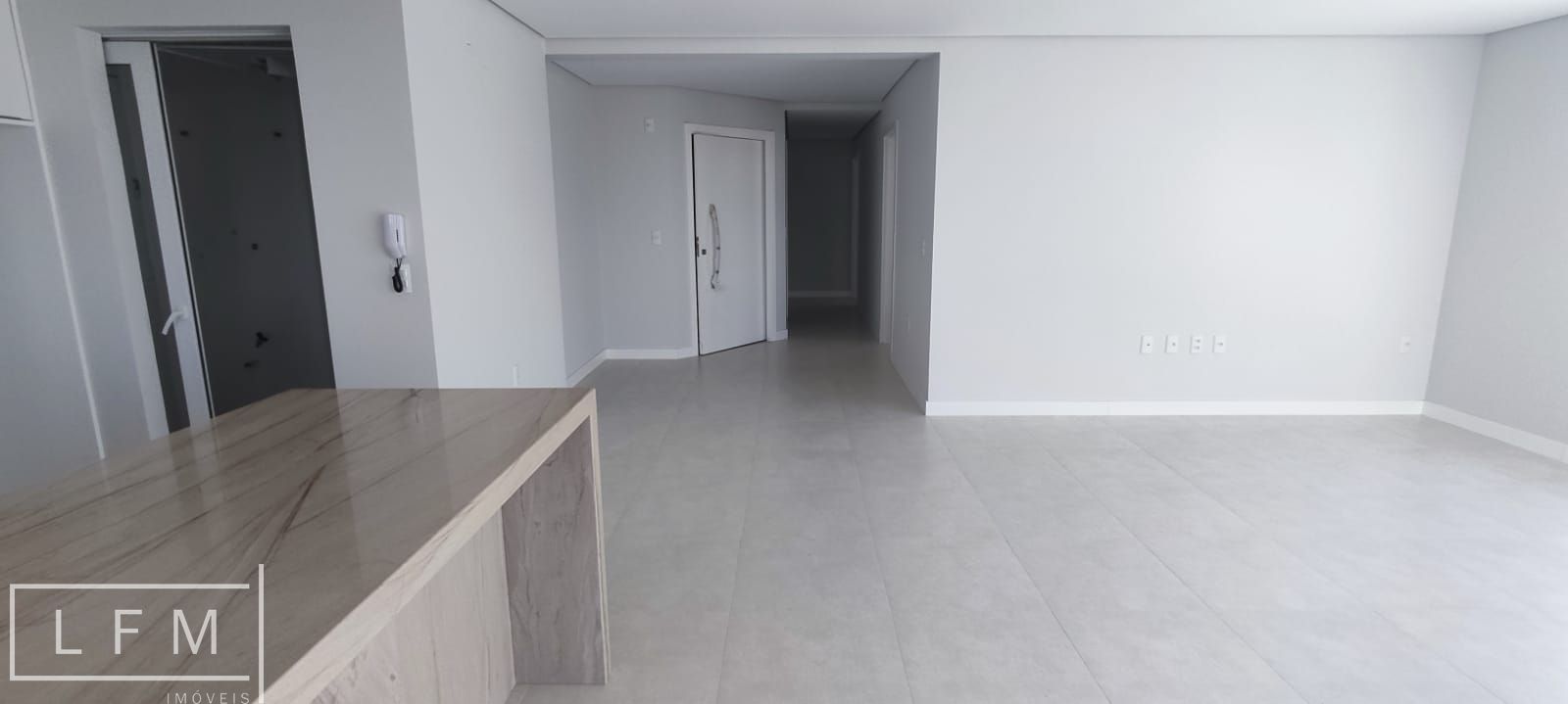 Apartamento à venda com 3 quartos, 128m² - Foto 13