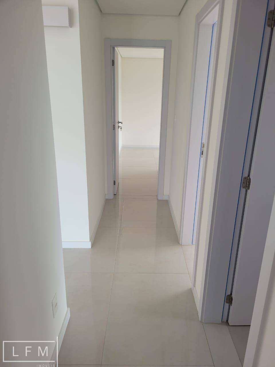 Apartamento à venda com 3 quartos, 104m² - Foto 14