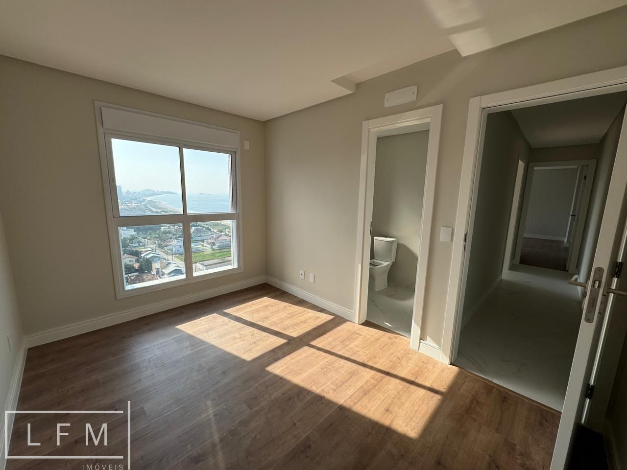 Apartamento à venda com 3 quartos, 140m² - Foto 22