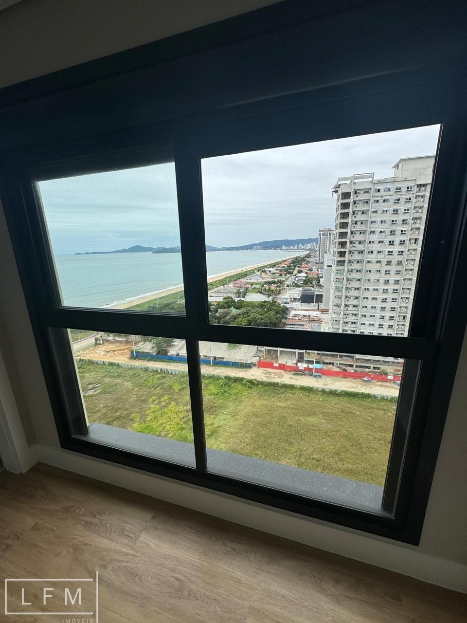 Apartamento à venda com 3 quartos, 128m² - Foto 21