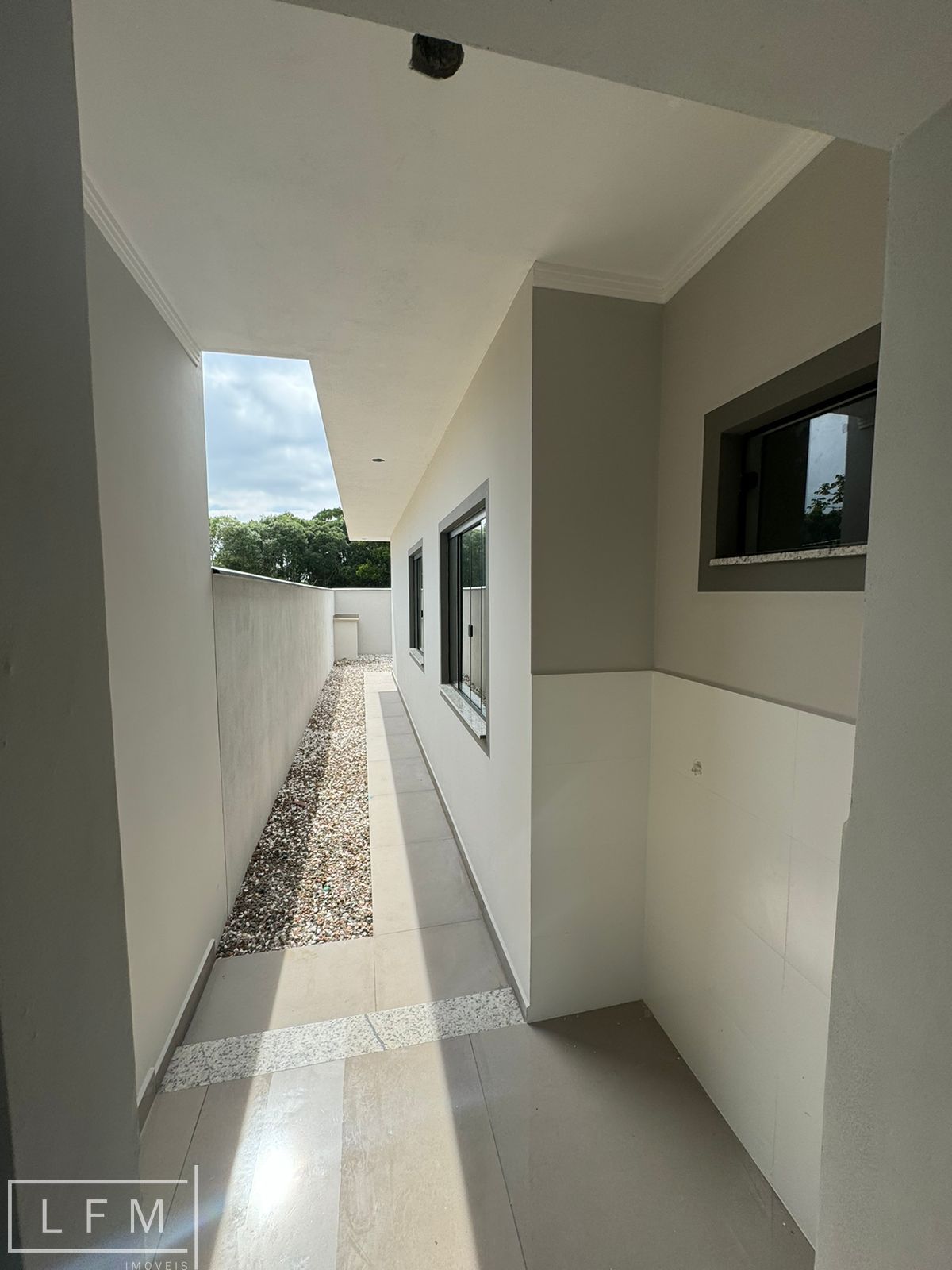 Casa à venda com 2 quartos, 72m² - Foto 13