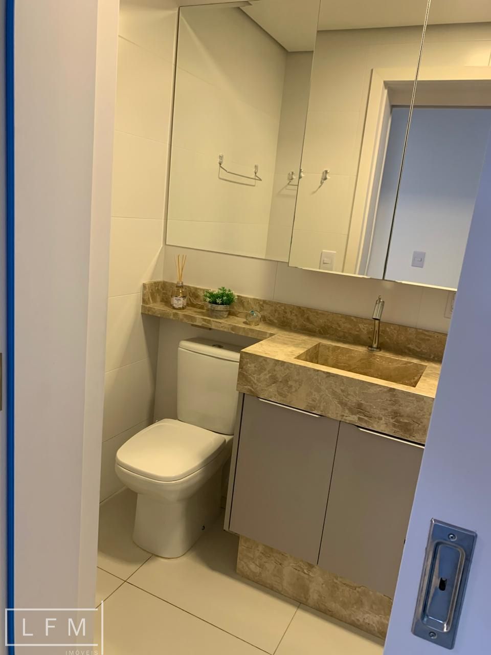 Apartamento à venda com 3 quartos, 100m² - Foto 19