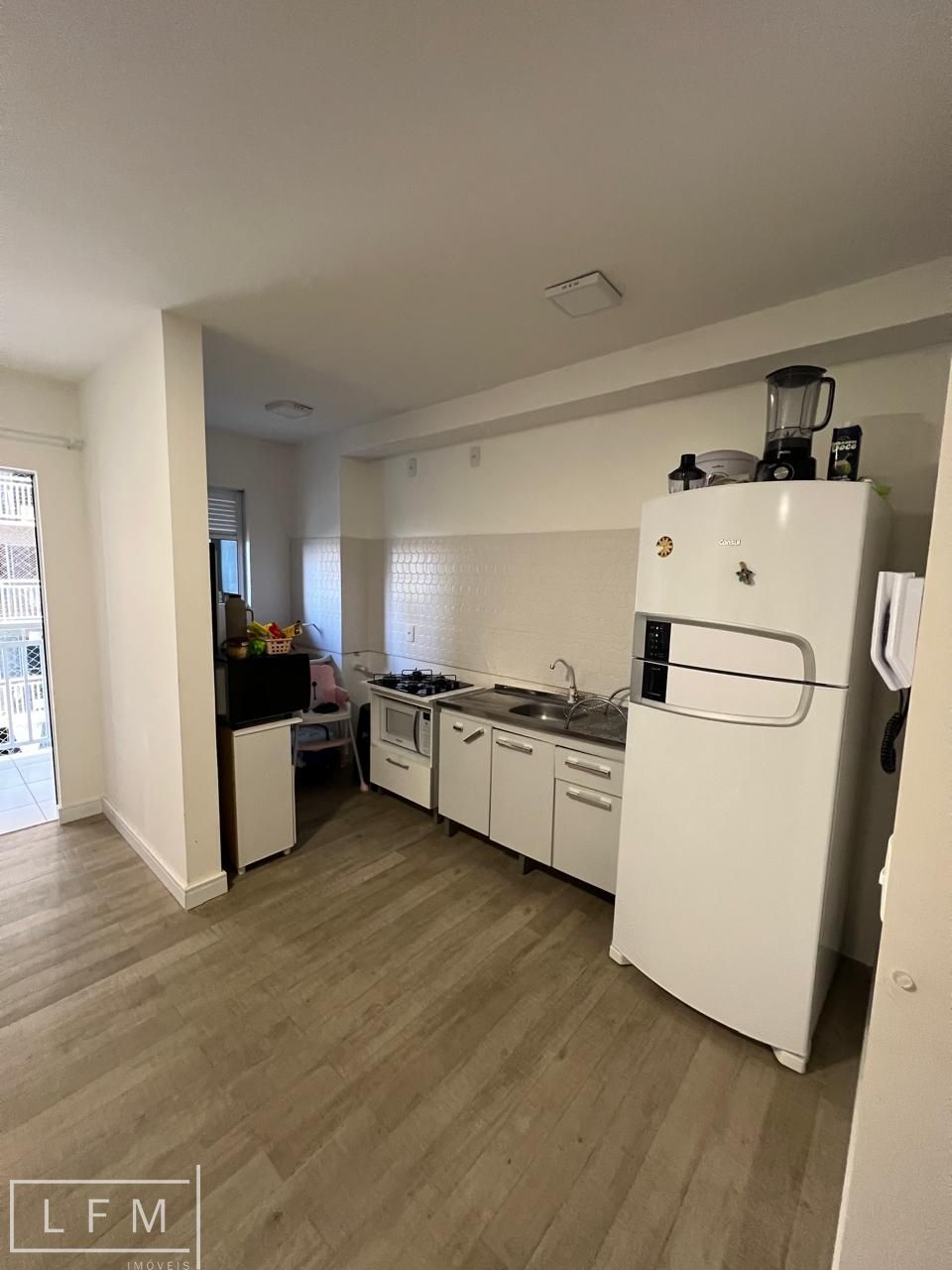 Apartamento à venda com 2 quartos, 64m² - Foto 19