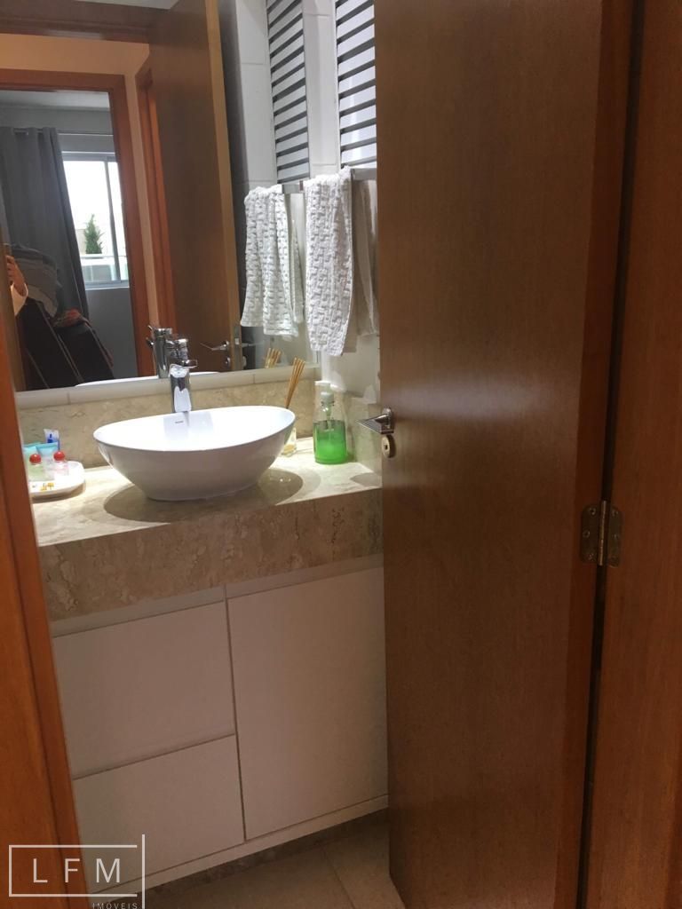 Apartamento à venda com 3 quartos, 184m² - Foto 24