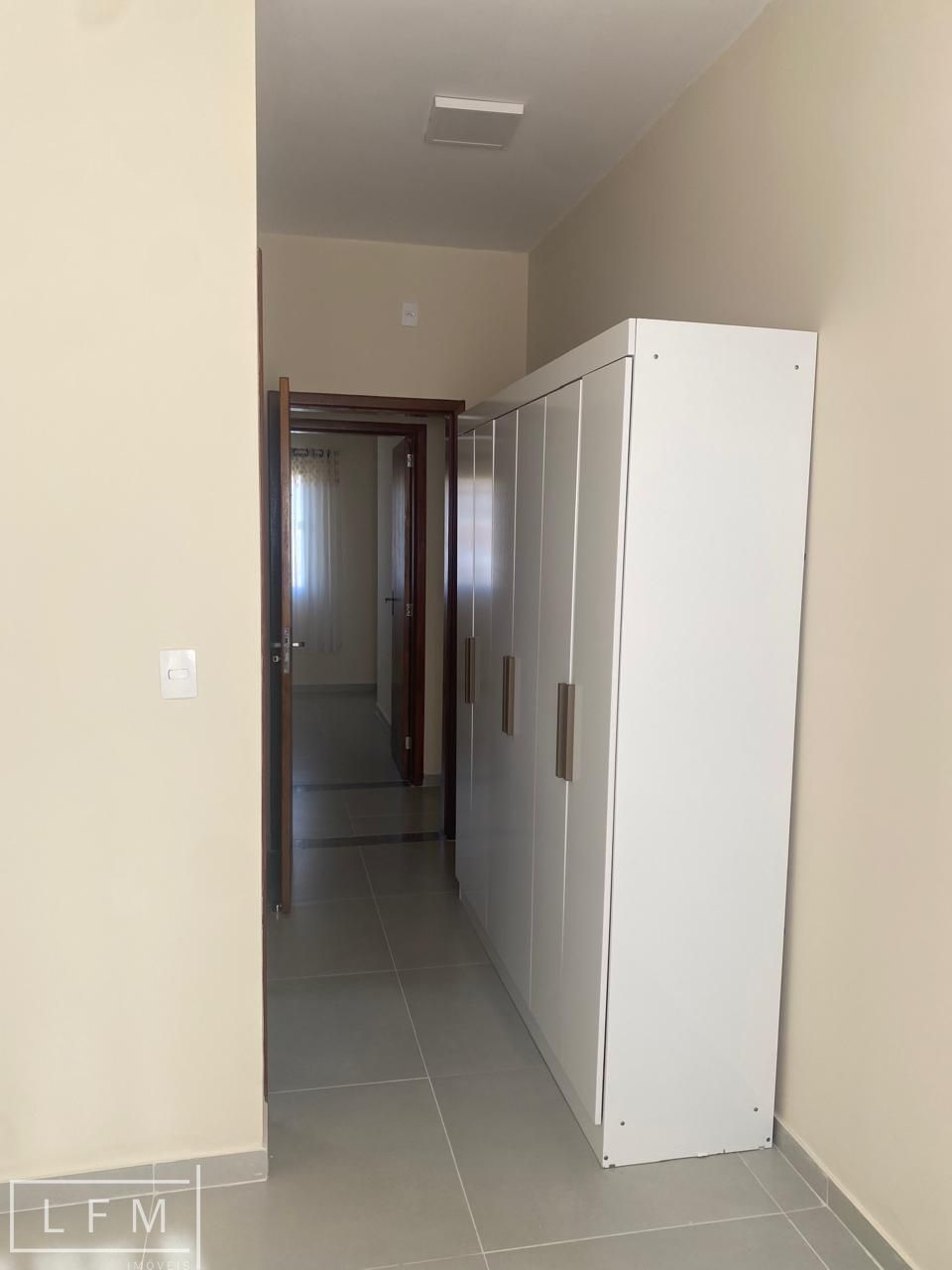 Apartamento para alugar com 2 quartos, 70m² - Foto 10