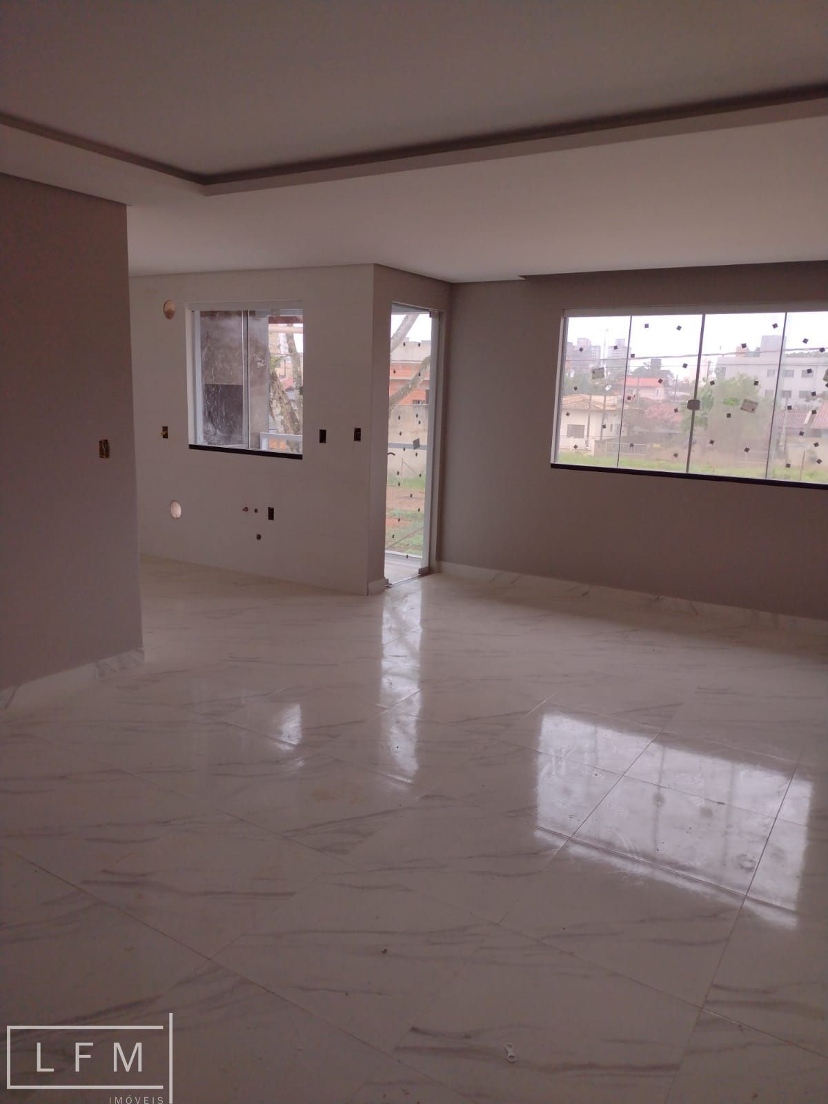 Apartamento à venda com 3 quartos, 84m² - Foto 7