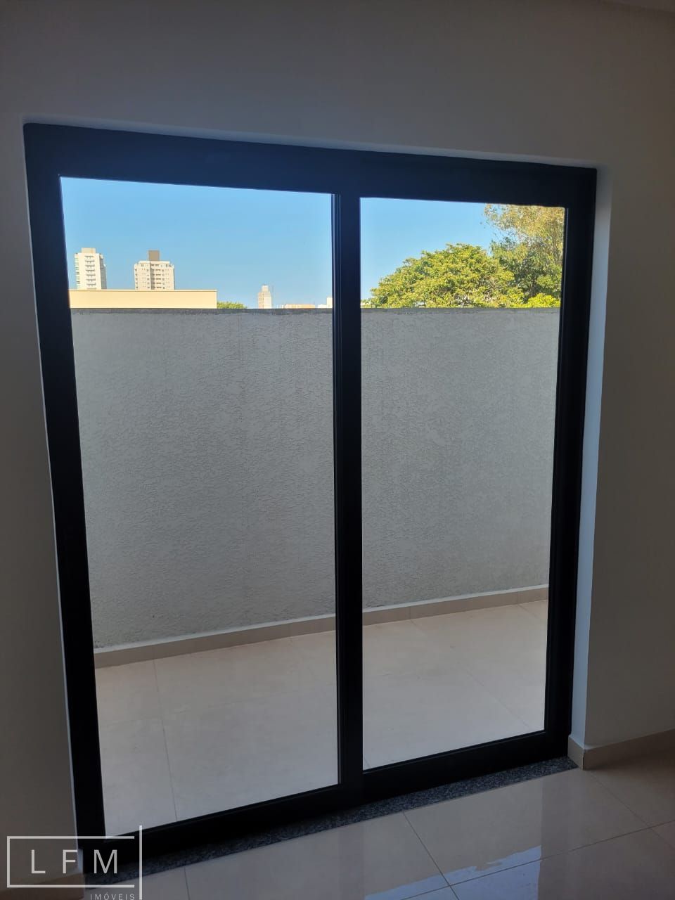 Apartamento à venda com 2 quartos, 72m² - Foto 14