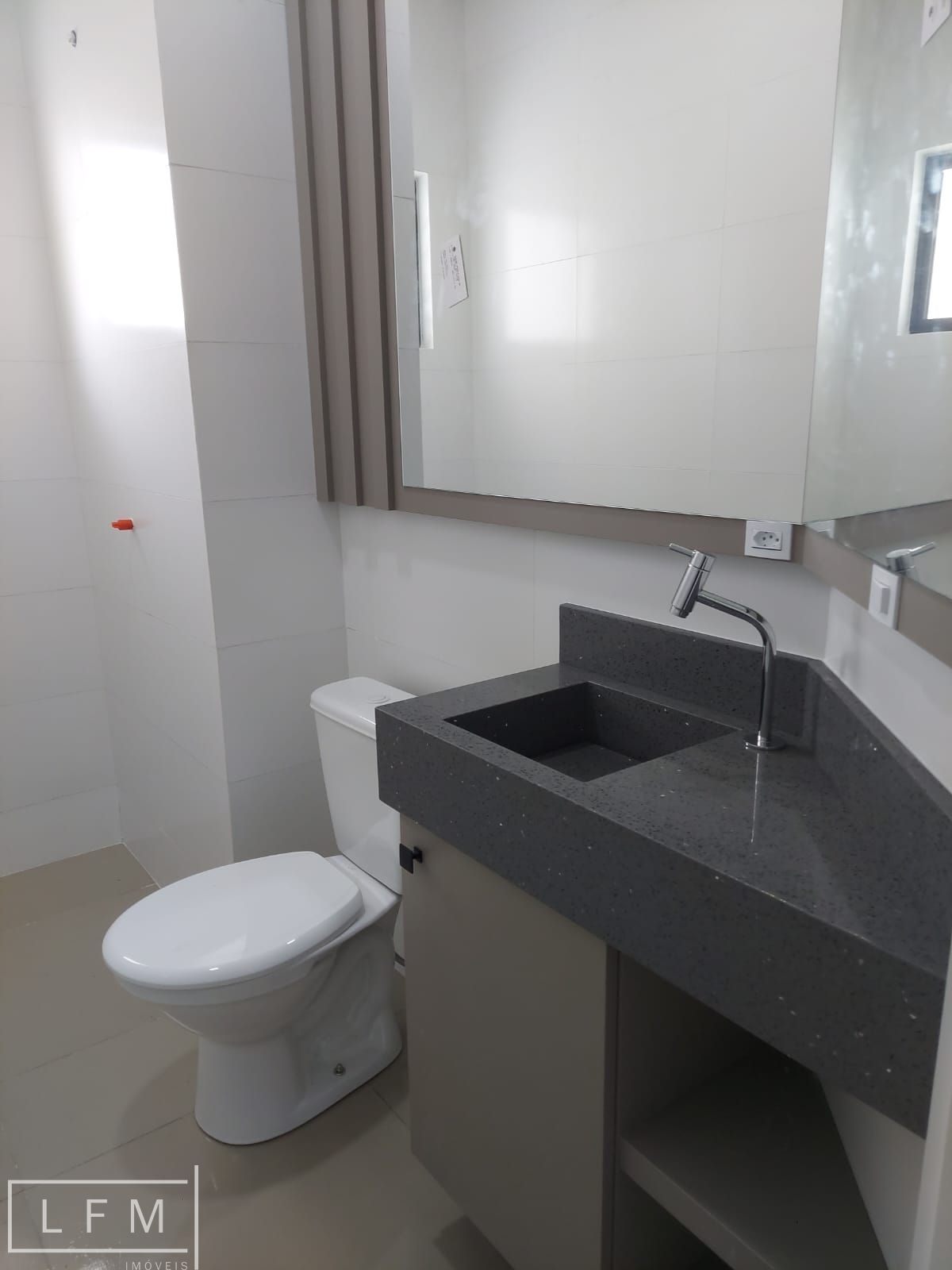 Apartamento à venda com 2 quartos, 83m² - Foto 10