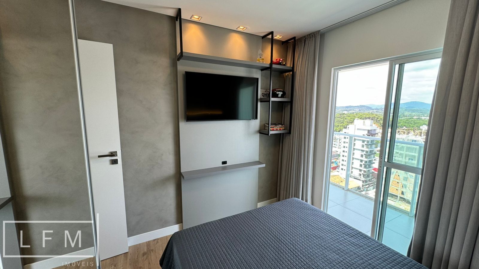 Apartamento frente mar finamente mobiliado Al Mare Beach Front