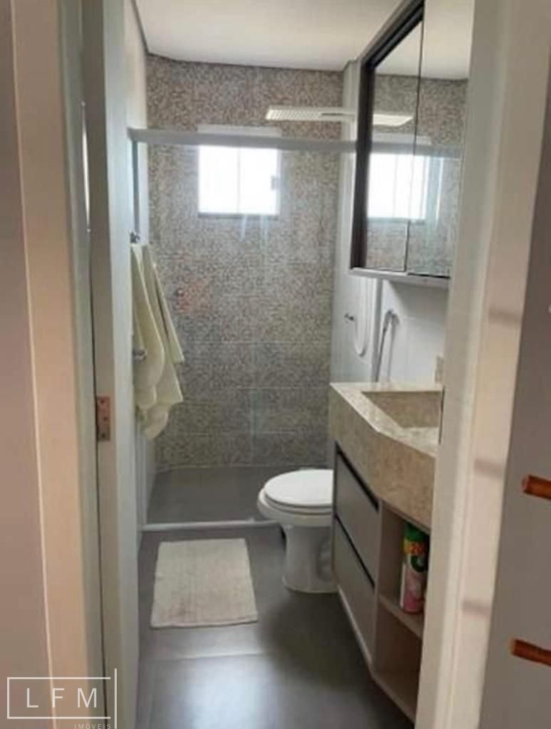 Apartamento à venda com 2 quartos, 76m² - Foto 22