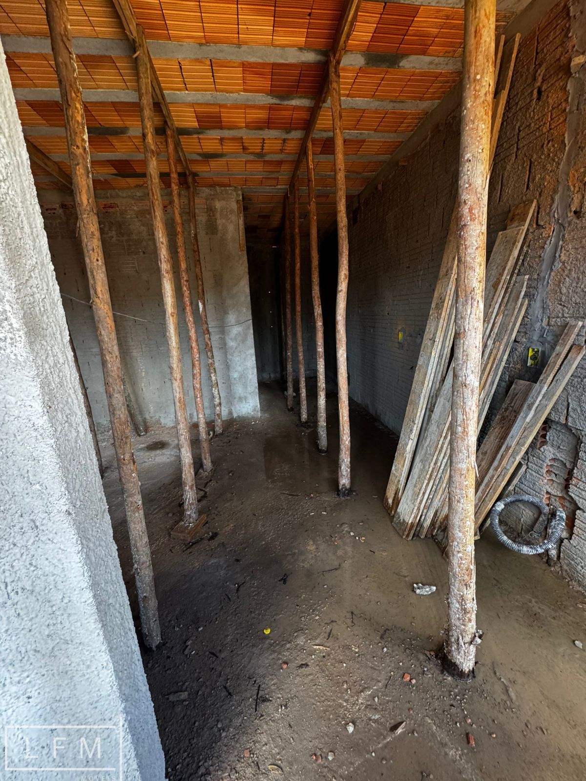 Apartamento com 2 Dormitórios à venda, 65 m² por R$ 350.000,00 Apartamento com 2 Dormitórios à venda, 65 m² por R$ 350.000,00