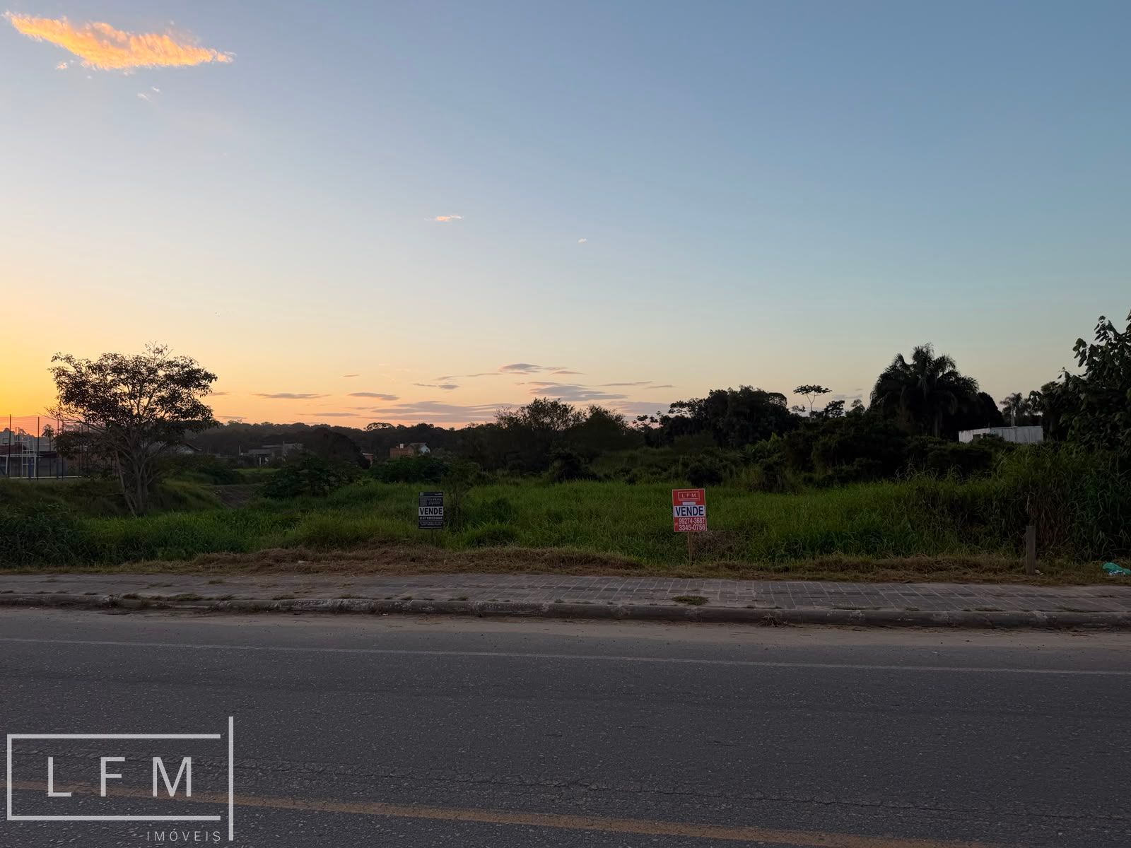Terreno, 600 m² - Foto 1