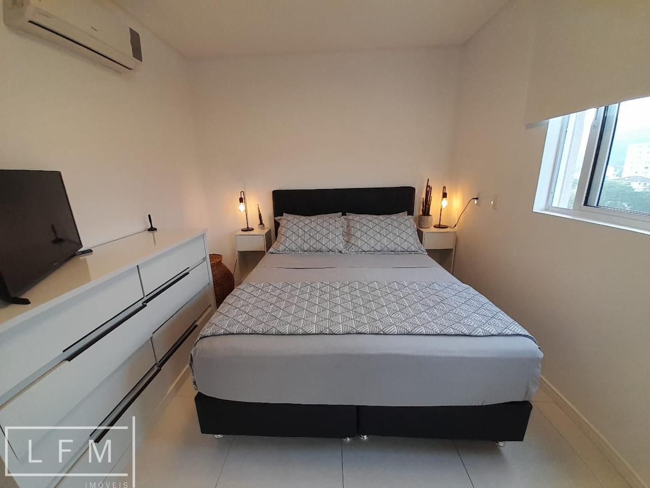 Apartamento à venda com 3 quartos, 86m² - Foto 22