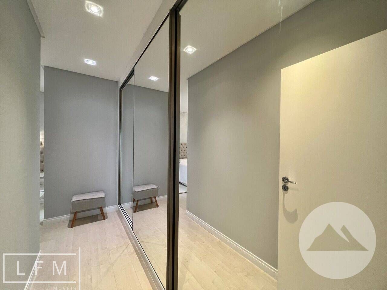 Apartamento à venda com 3 quartos, 100m² - Foto 29