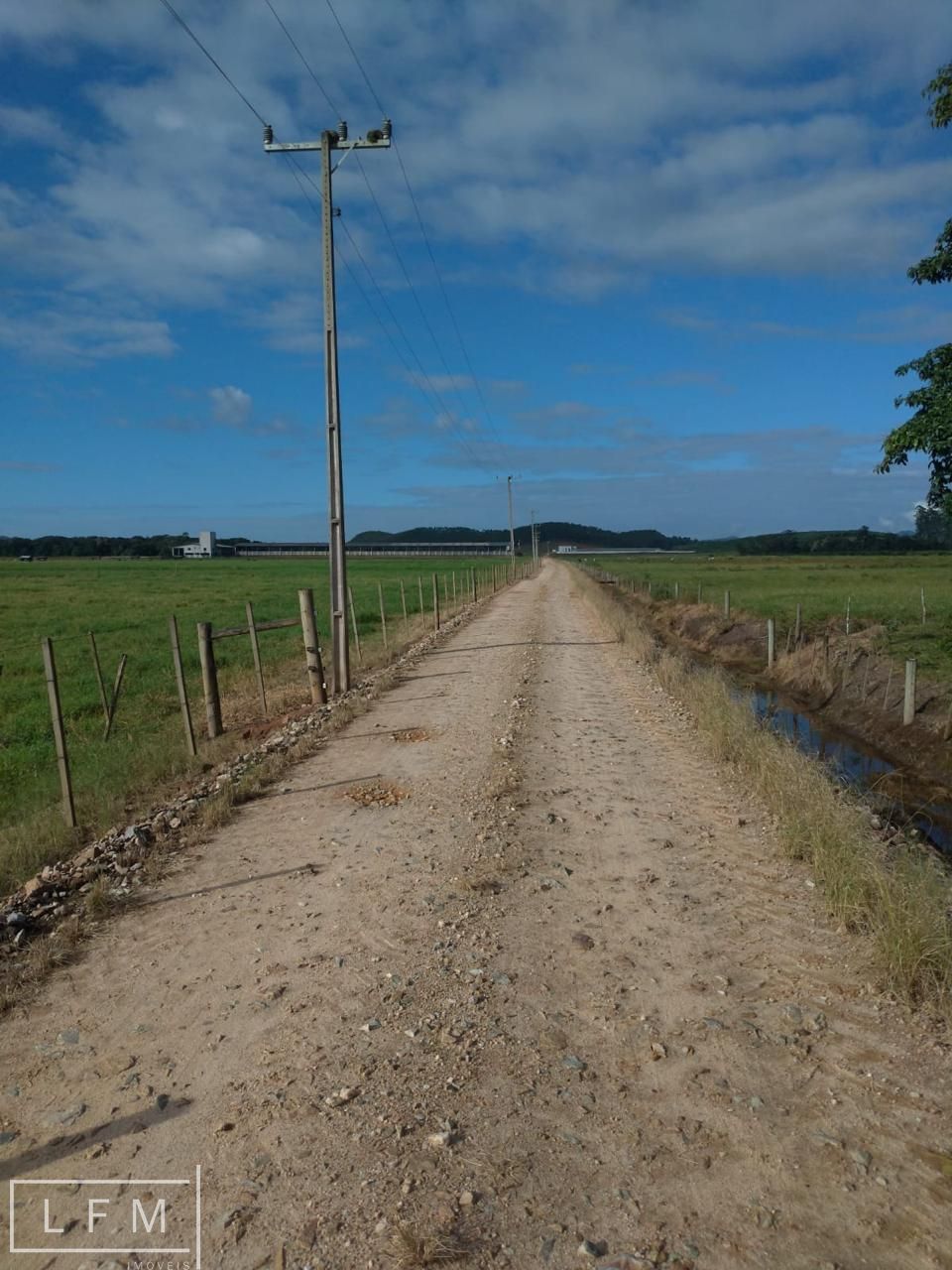 Fazenda à venda com 3 quartos, 119m² - Foto 28