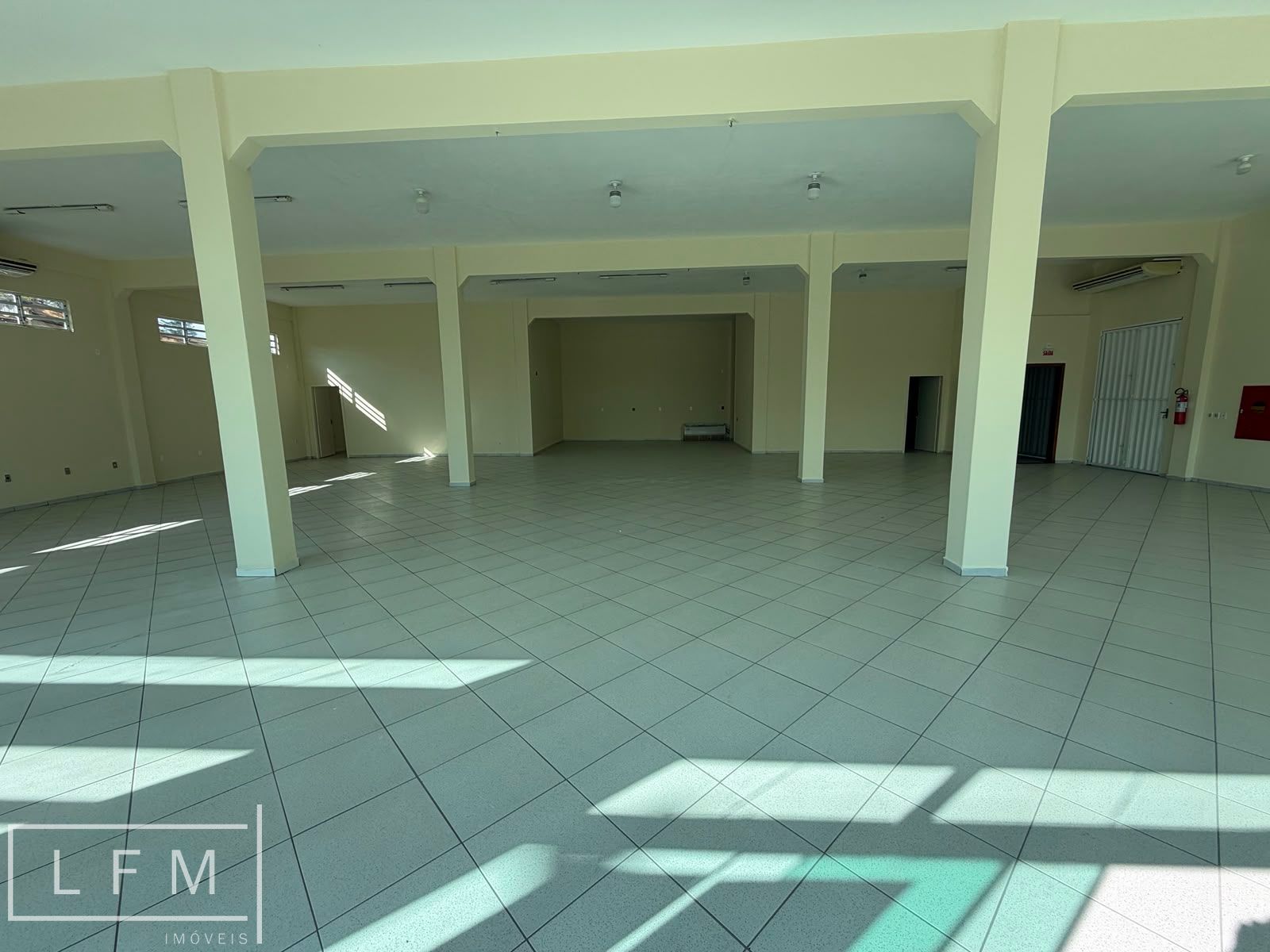 Depósito-Galpão, 865 m² - Foto 6
