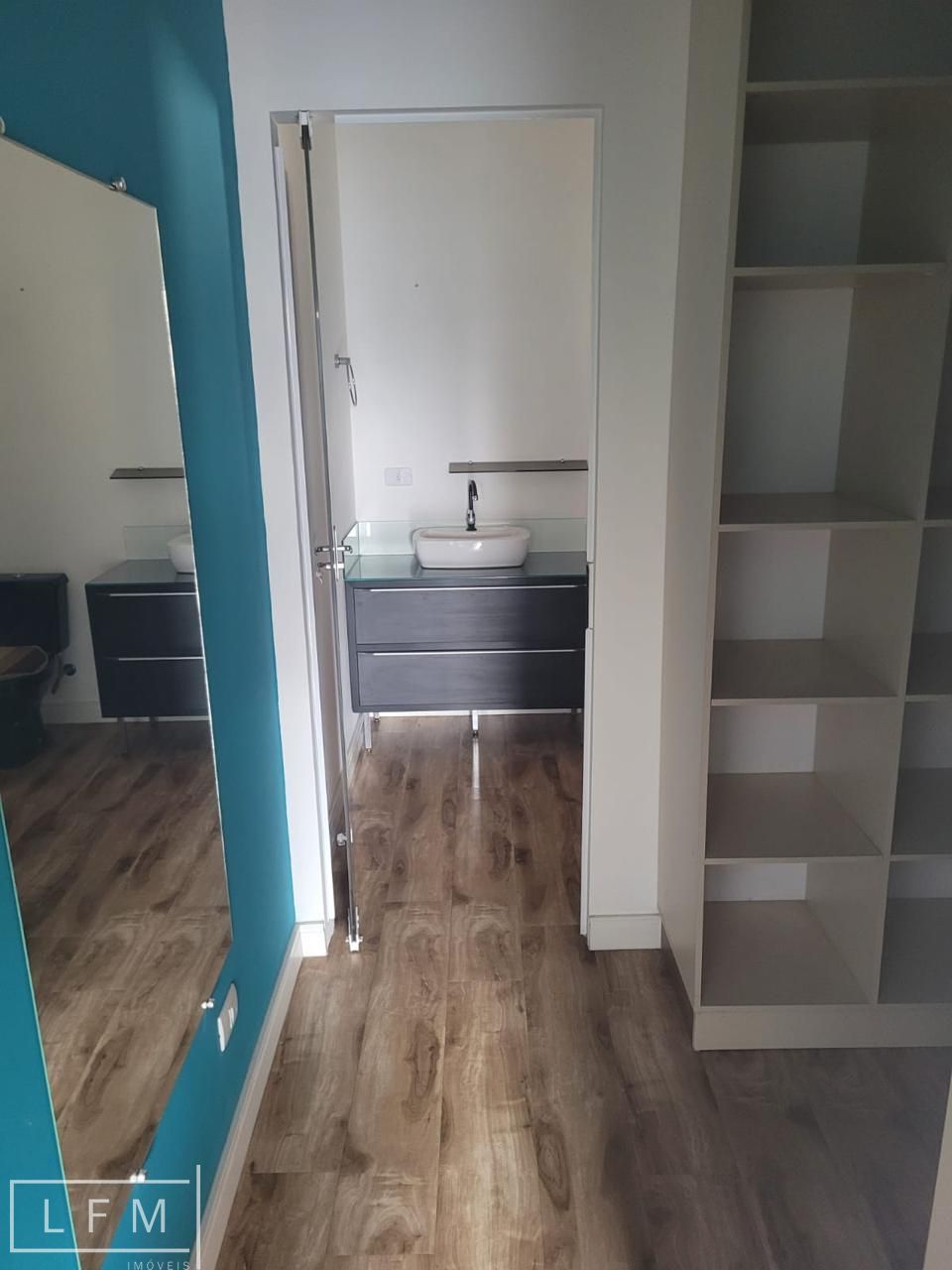 Casa à venda com 3 quartos, 300m² - Foto 33