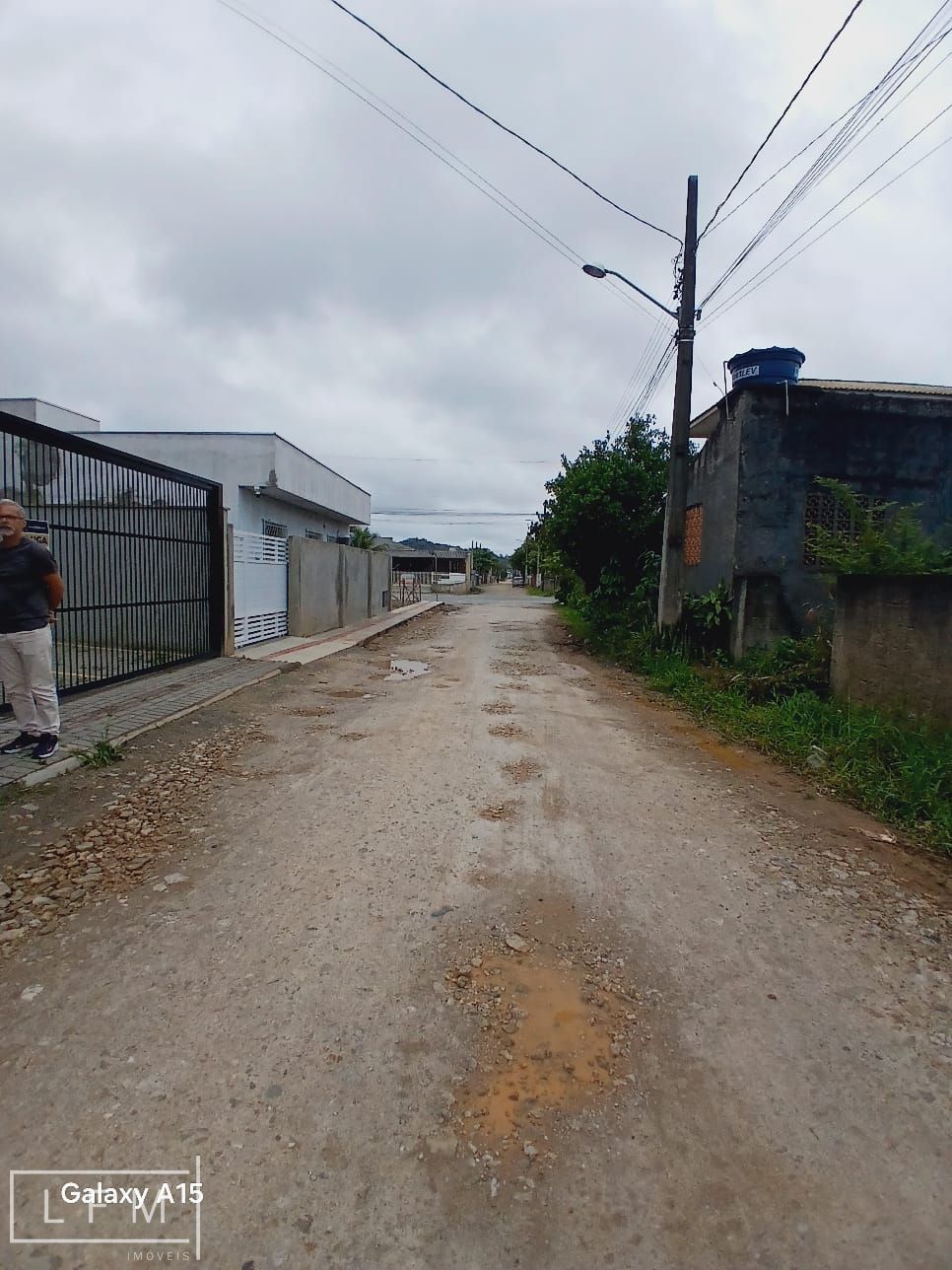 Apartamento três quartos pronto para morar em Barra Velha Sc