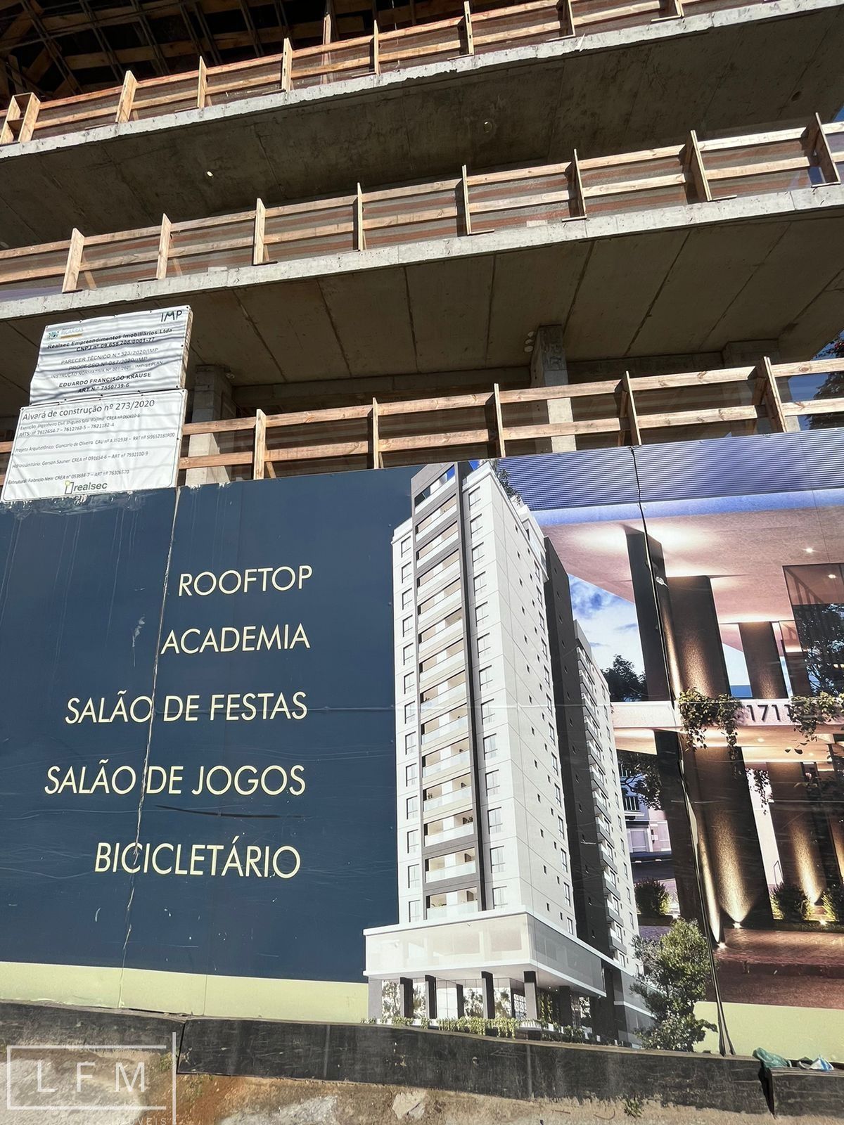 Apartamento à venda com 2 quartos, 77m² - Foto 17