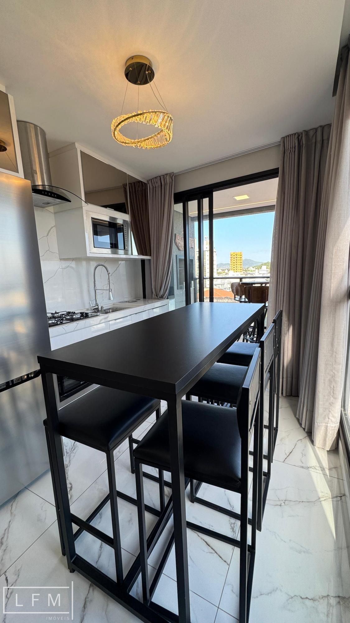 Apartamento novo no centro de balneário piçarras