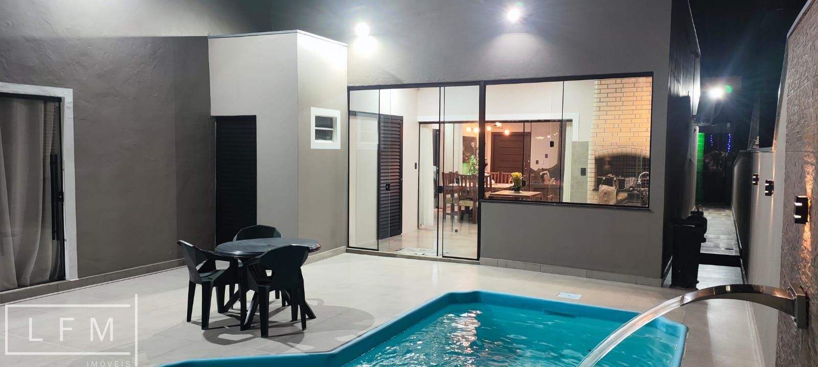 Casa à venda com 3 quartos, 250m² - Foto 12
