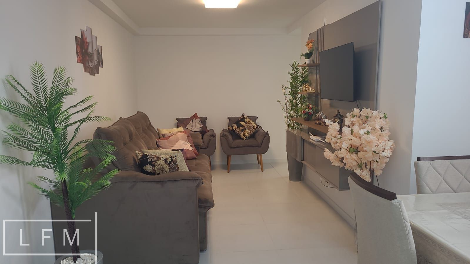 Apartamento à venda com 2 quartos, 63m² - Foto 6