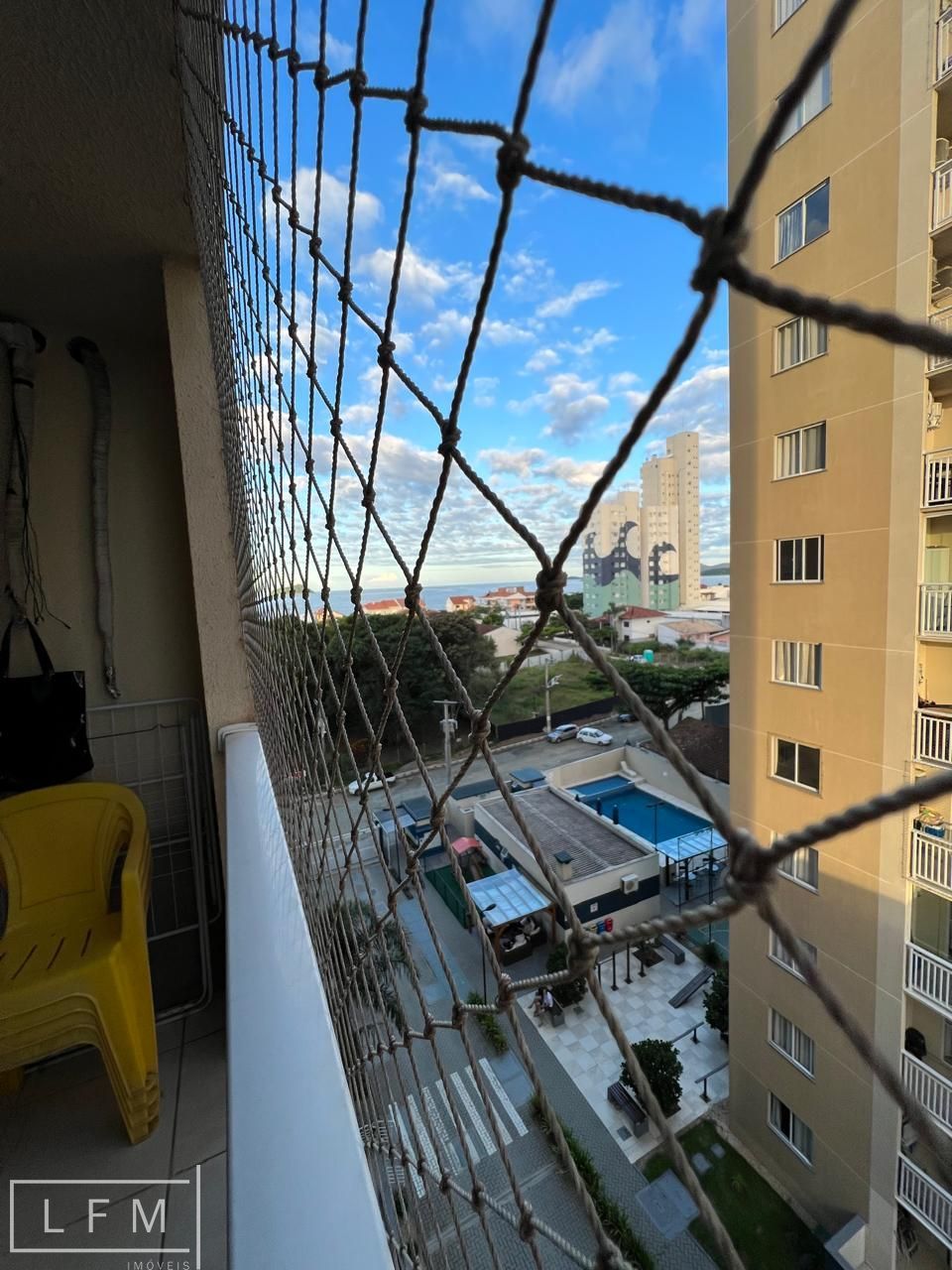 Apartamento à venda com 2 quartos, 64m² - Foto 25