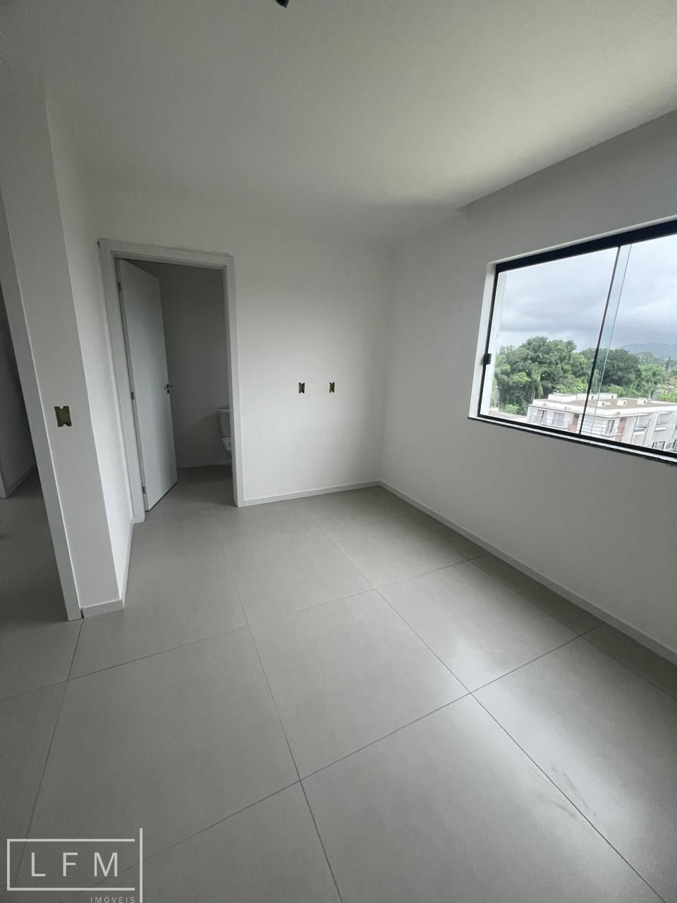 Apartamento à venda com 3 quartos, 97m² - Foto 24